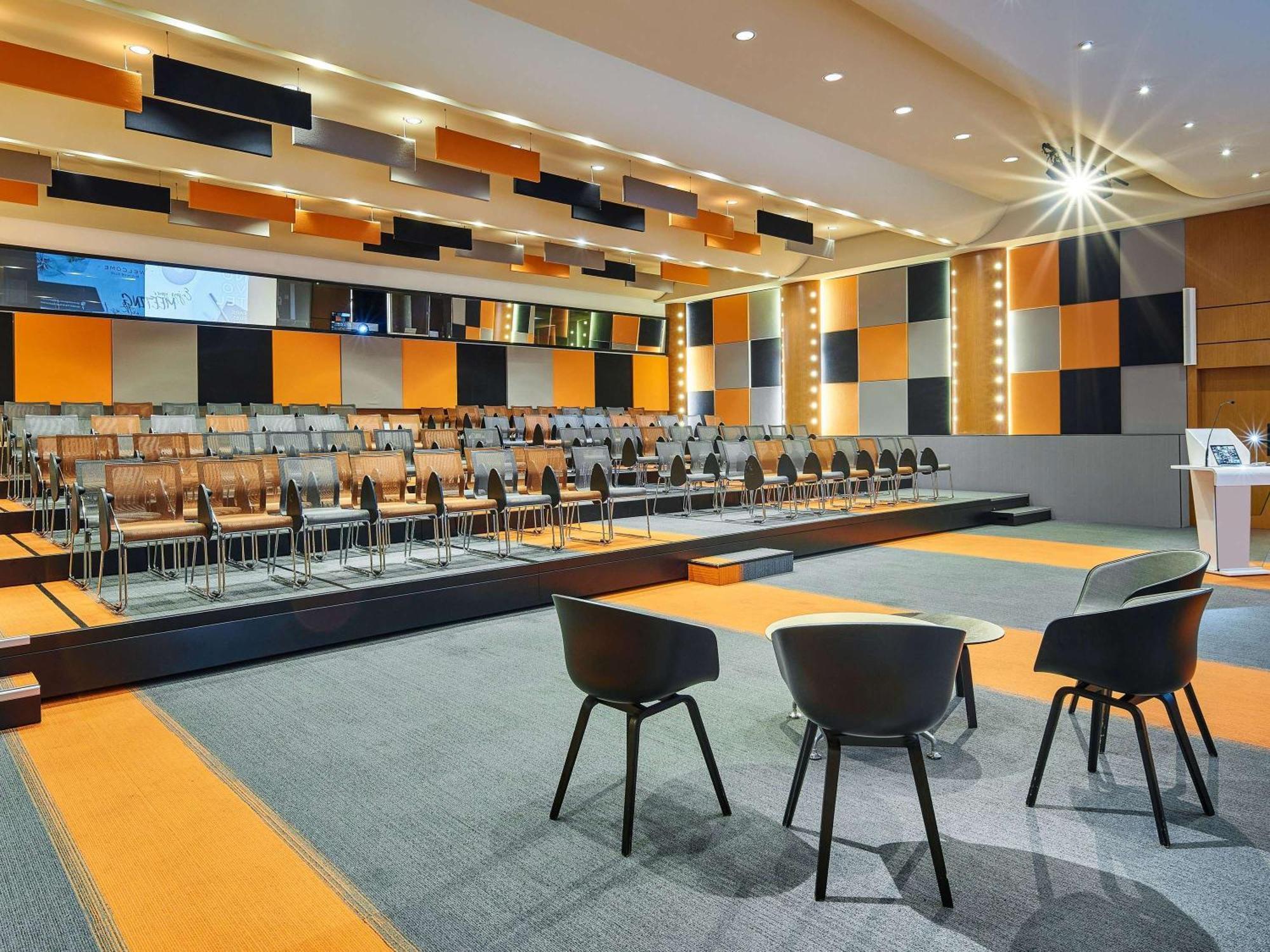Novotel Paris Rueil Malmaison Kültér fotó